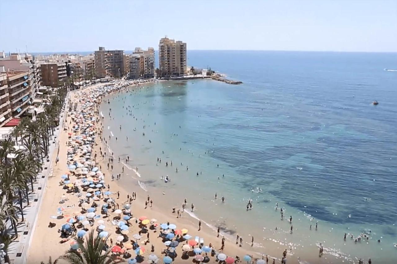 Piso Centro Ciudad Club Nautico Apartman Torrevieja Kültér fotó