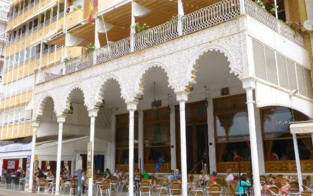 Piso Centro Ciudad Club Nautico Apartman Torrevieja Kültér fotó