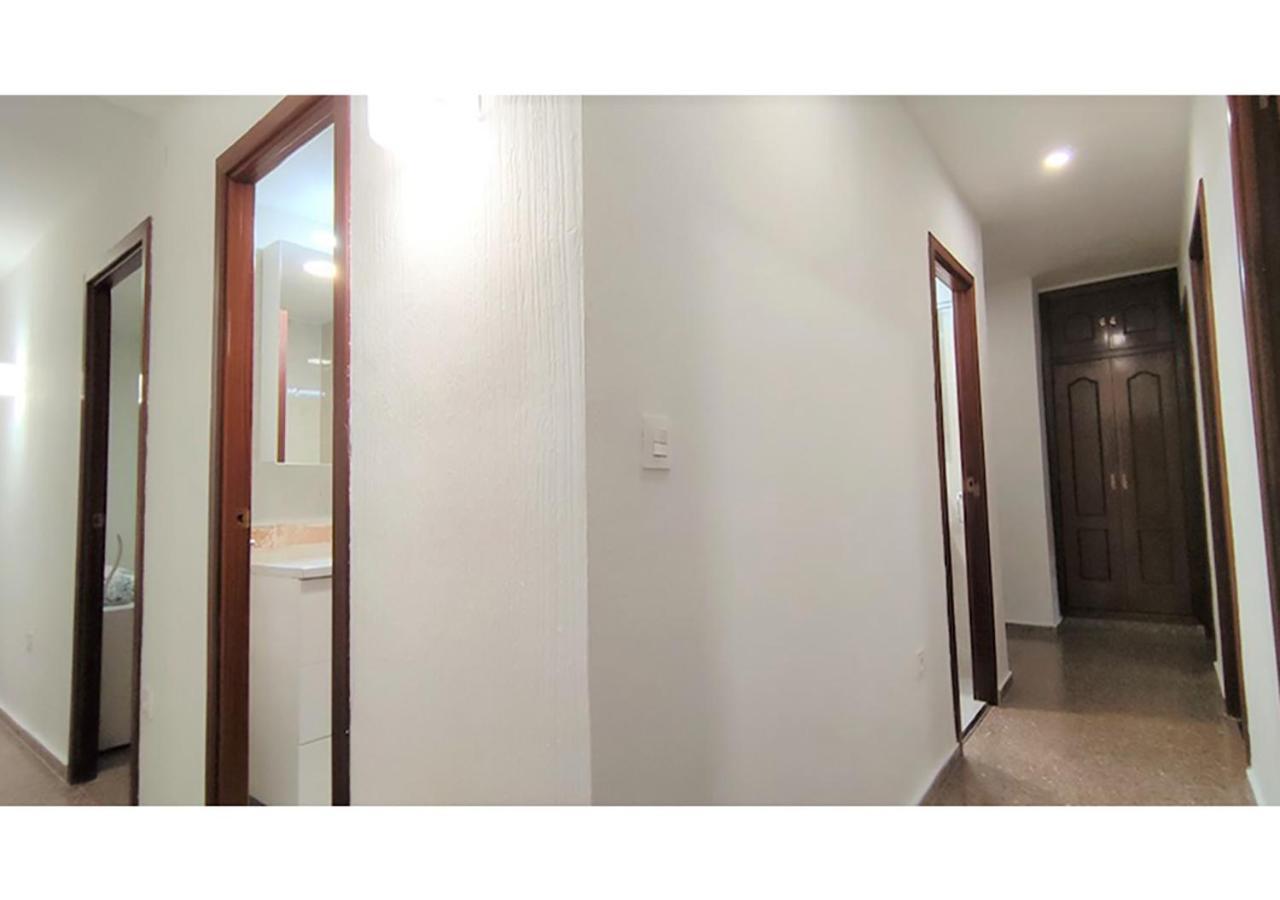 Piso Centro Ciudad Club Nautico Apartman Torrevieja Kültér fotó